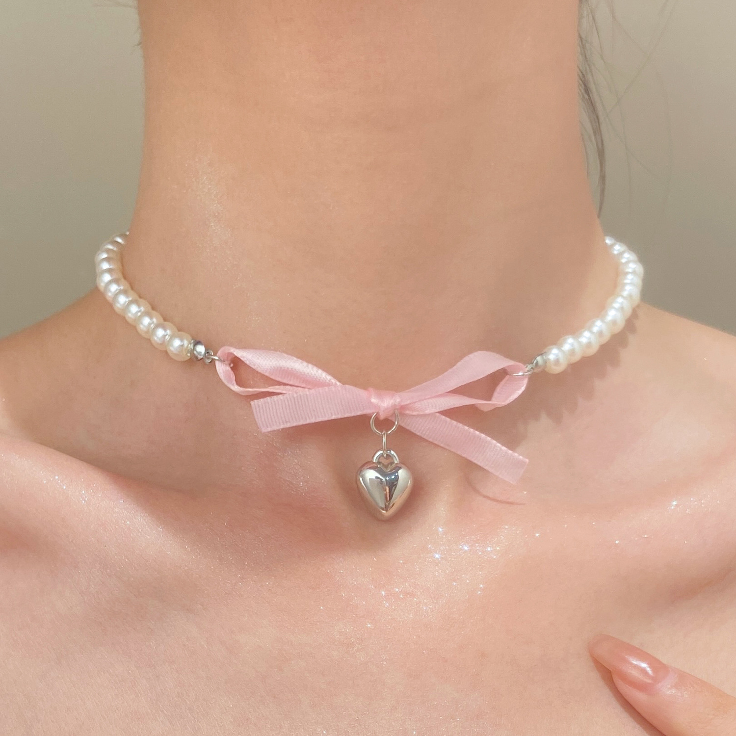Collier de perles avec pendent - Pearl Trim Chain avis et prix